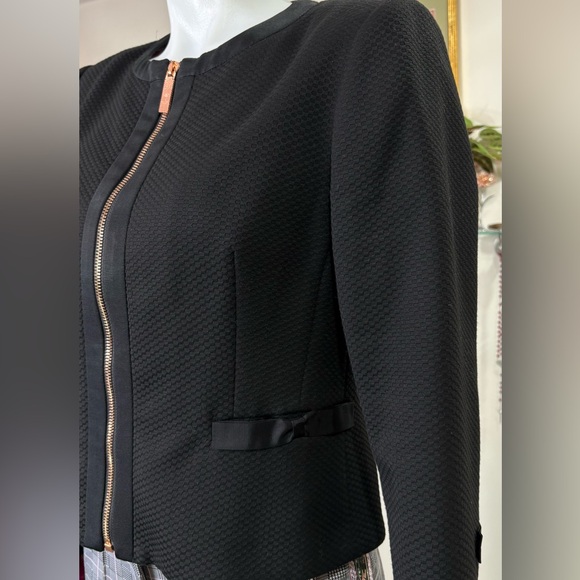 Ted Baker Black Textured Zip Top with Rose Gold Hardware - Picture 6 of 12